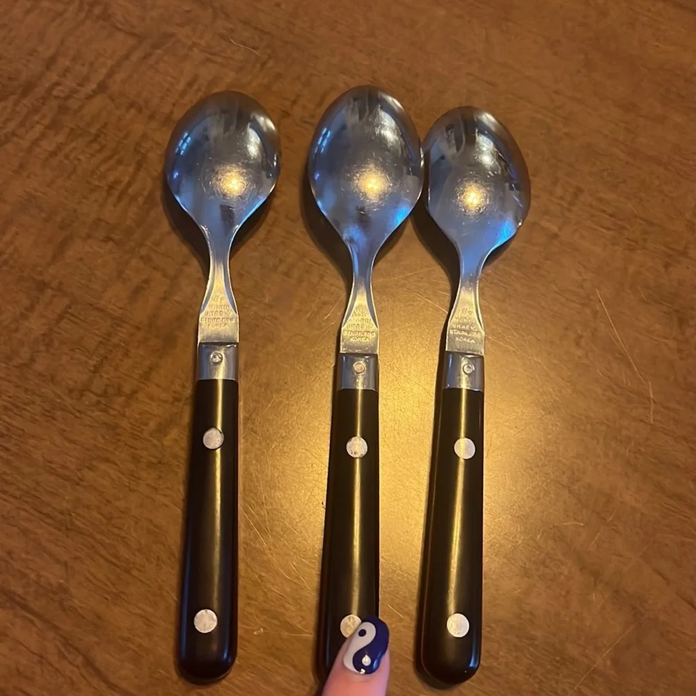 Washington Forge Mardi Gras Stainless tablespoons black handle‎ made in Korea